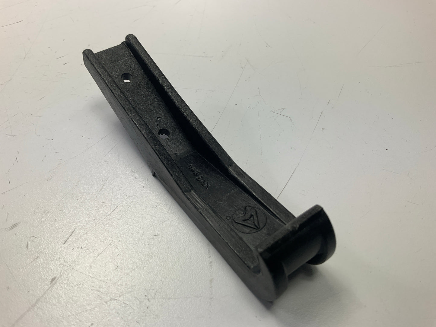 Automann HLK2020 Hood Latch Bracket For Freightliner # 1712434000