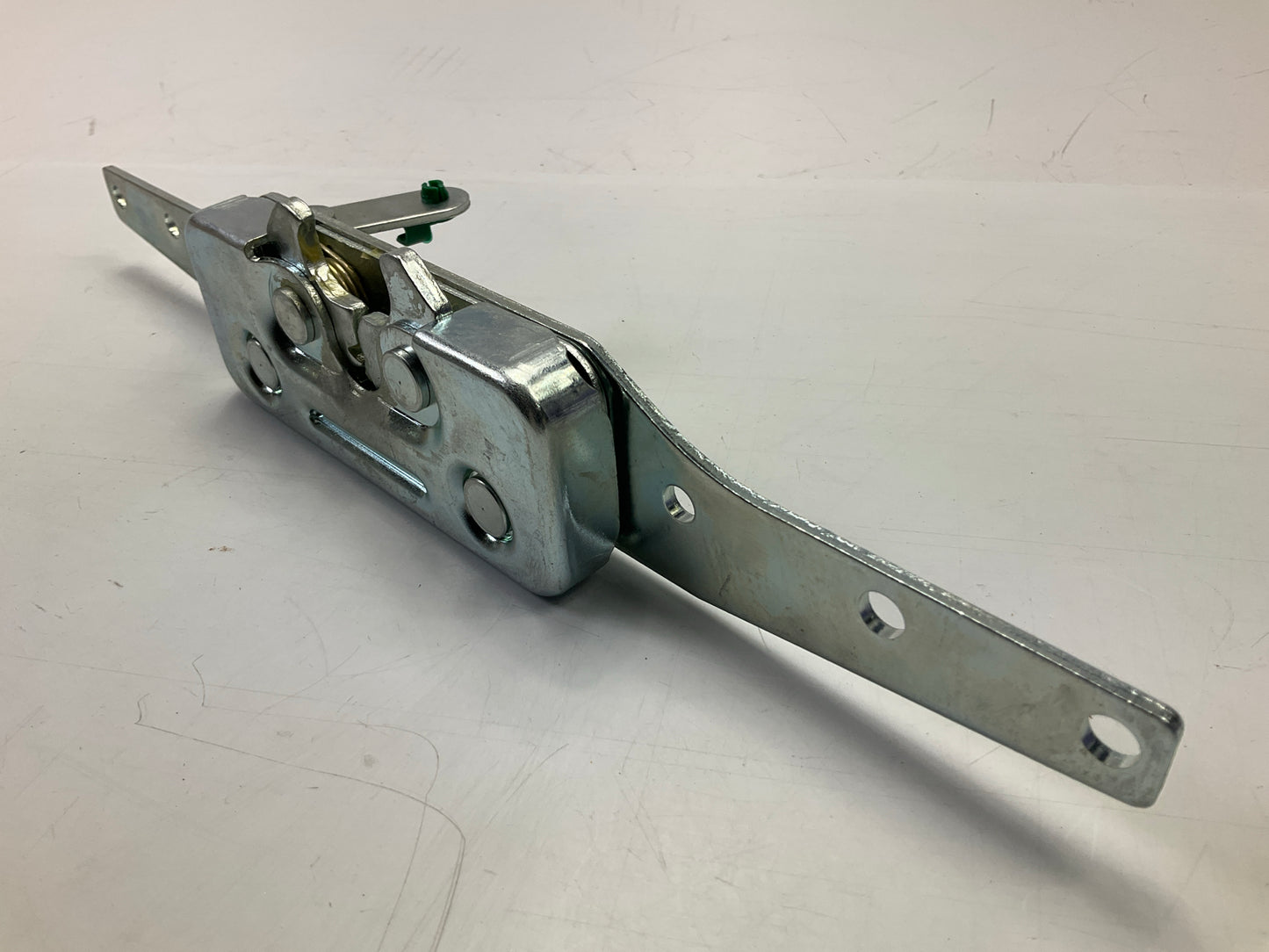 Automann HLK2030 Right Passenger Side Cabin Latch Replaces A1827783001