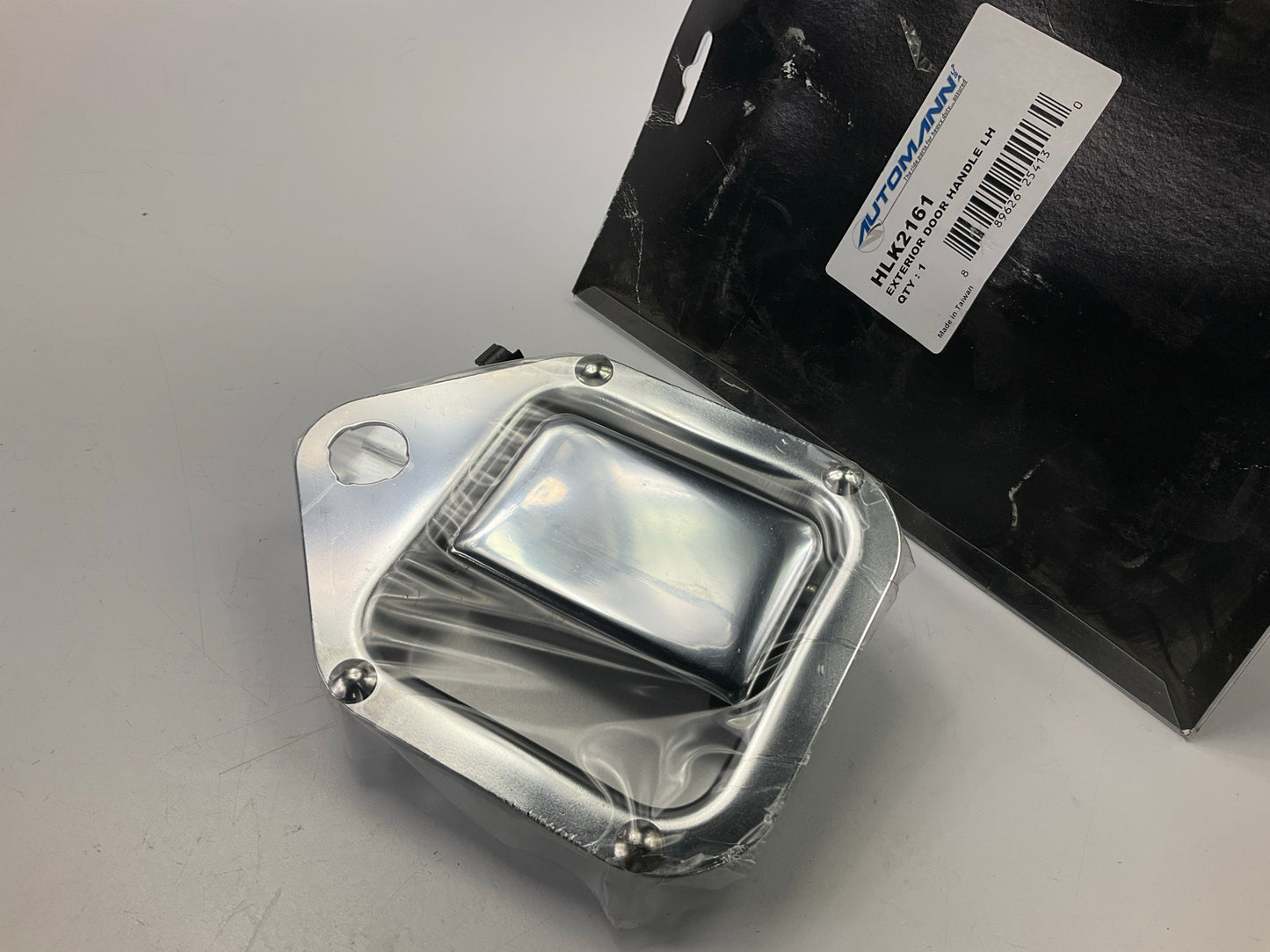 Automann HLK2161 Left Drivers Side Outside Door Handle Replaces Kenworth K294194