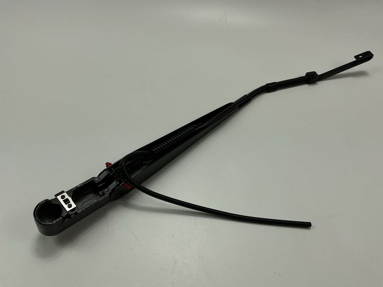 Automann HLK7000 Windshield Wiper Arm Replaces International 3527221C1