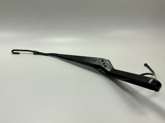 Automann HLK7007 Windshield Wiper Arm For Volvo VN Series