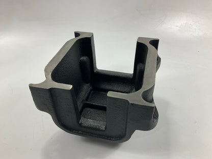 AUTOMANN M1070 Trunnion Cap, 1-1/8'' Dia X 6.0'' Length Type 1 For Trailer Springs