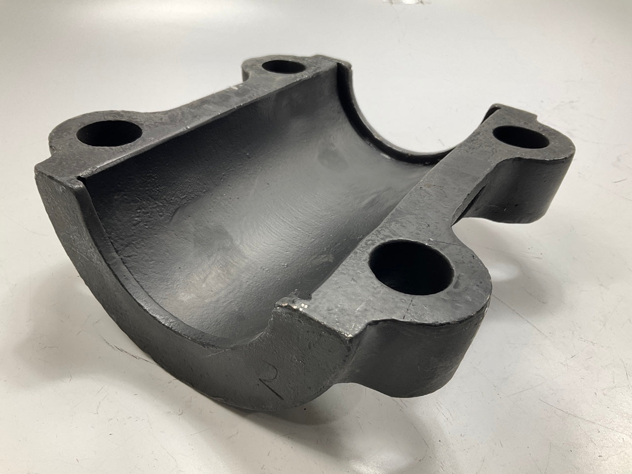 Automann M12890 Hutch Lower Trunnion Half Replaces # 20604-01