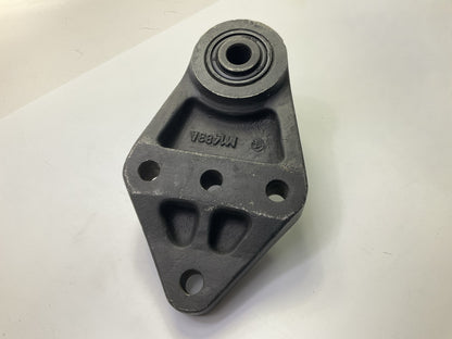 Automann M1483A Leaf Spring Hanger Replaces Freightliner # A1614019002