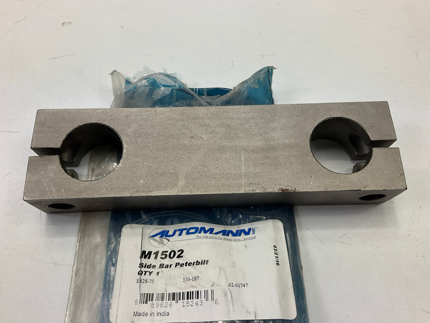 Automann M1502 Side Bar, 5.125'' Replaces Peterbilt 201747, 201807, 202039