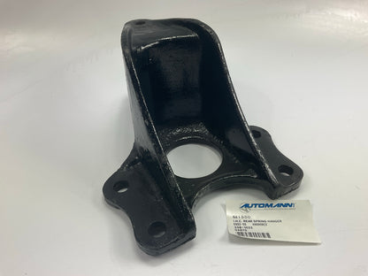 Automann M1550 Rear Spring Hanger Replaces International # 488909C2, 488909C3