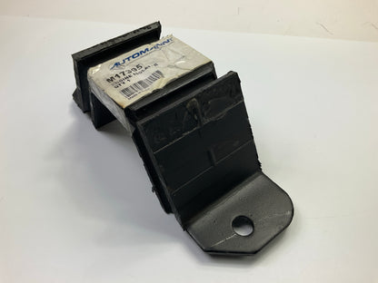 Automann M17395 Motor Mount Bushing, Replaces Freightliner # BCD269071 BCD273301