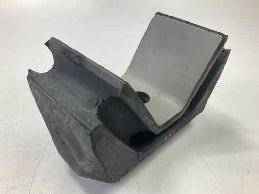 Automann M17445 Rear Motor Mount Replaces 1664729C1 1664729C2 1664729C3