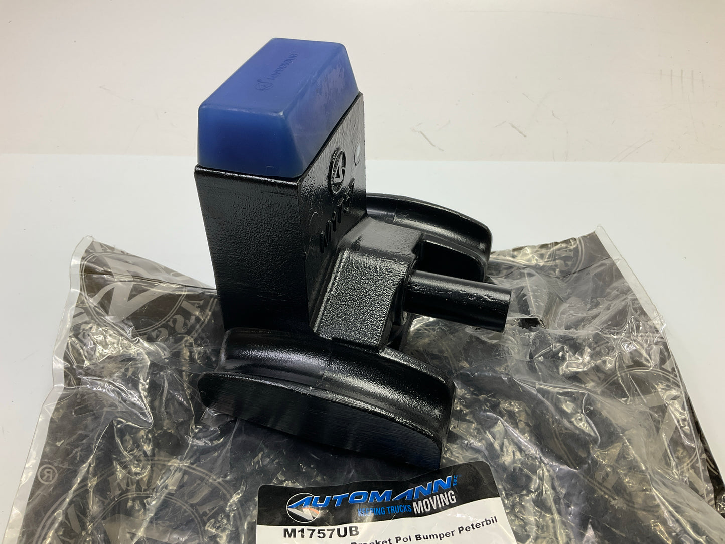 Automann M1757UB Front Shock Bracket Poly Bumper Replaces Peterbilt # 201782