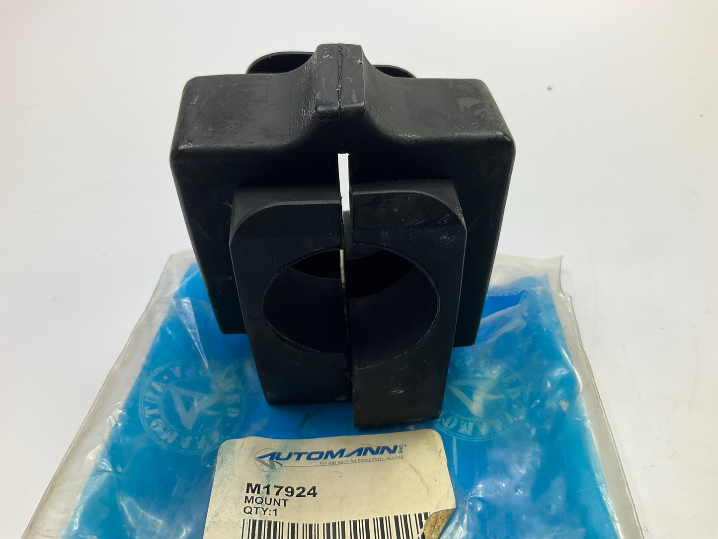 Automann M17924 Cab Sway Bar Mount Bushing Replaces 1837924000