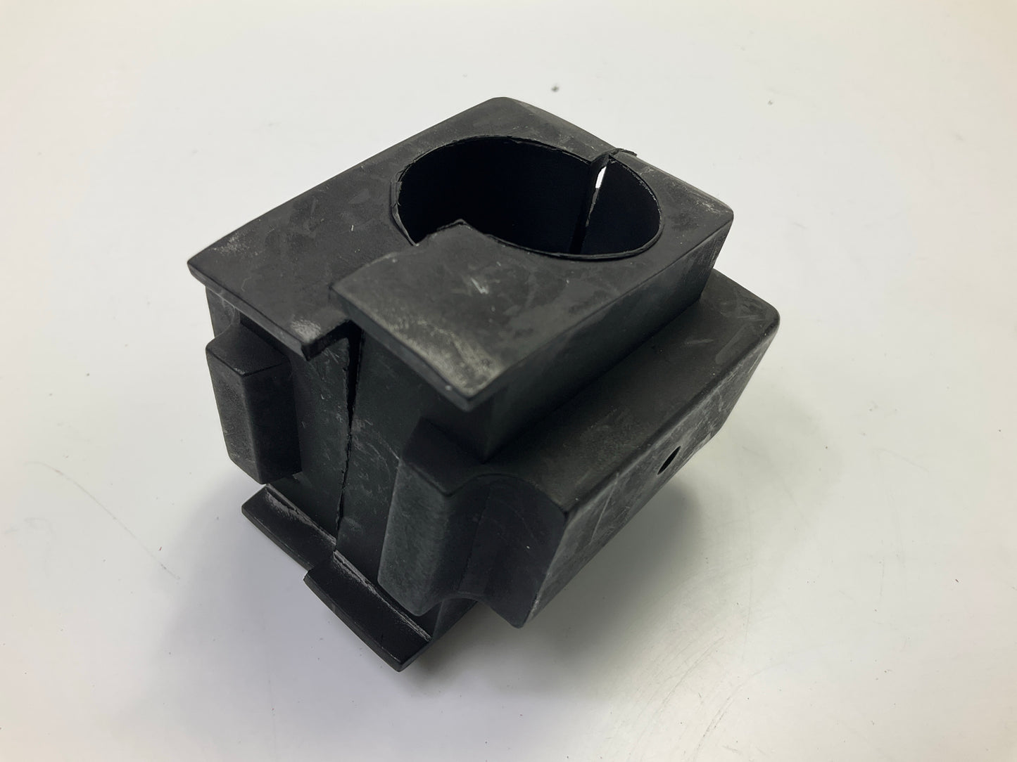 Automann M17924 Cab Sway Bar Mount Bushing Replaces 1837924000