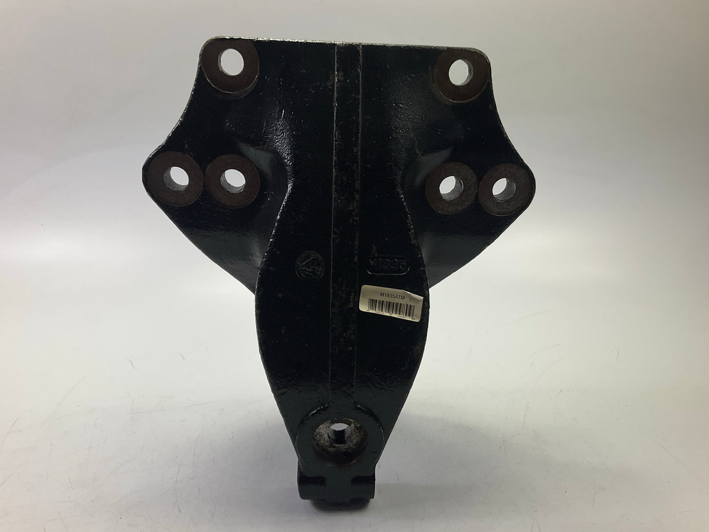 Automann M1835 Leaf Spring Hanger Replaces 16-12571, 16-12571-000