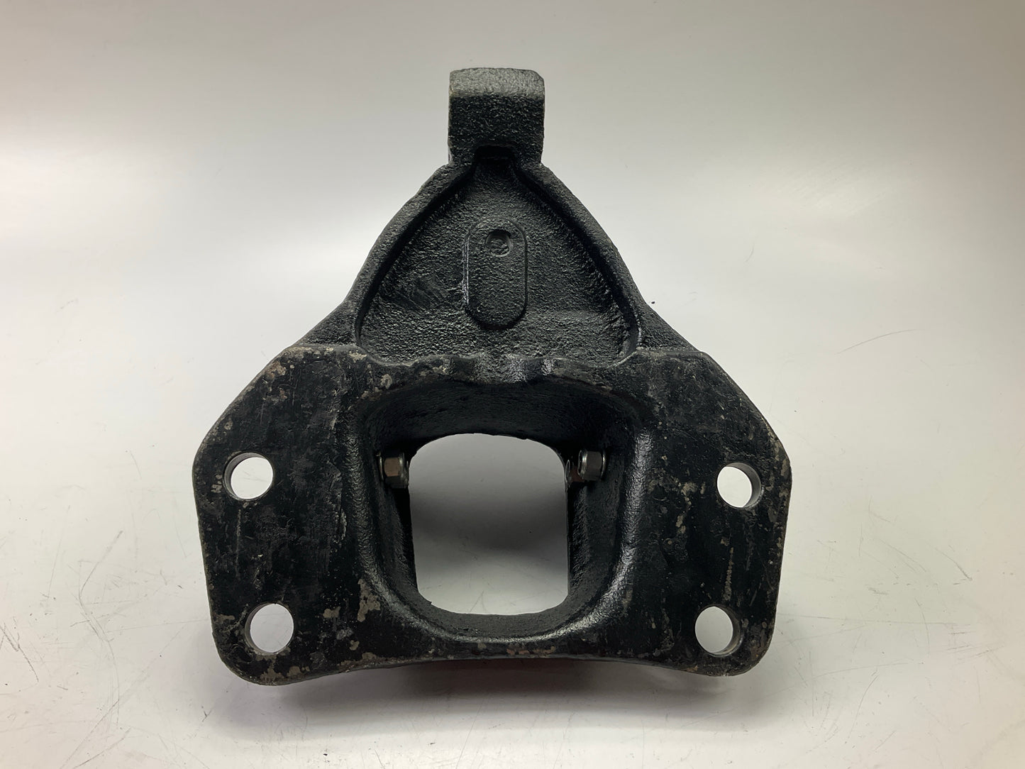 Automann M1929 Spring Hanger Replaces Hendrickson 50753001 56668001