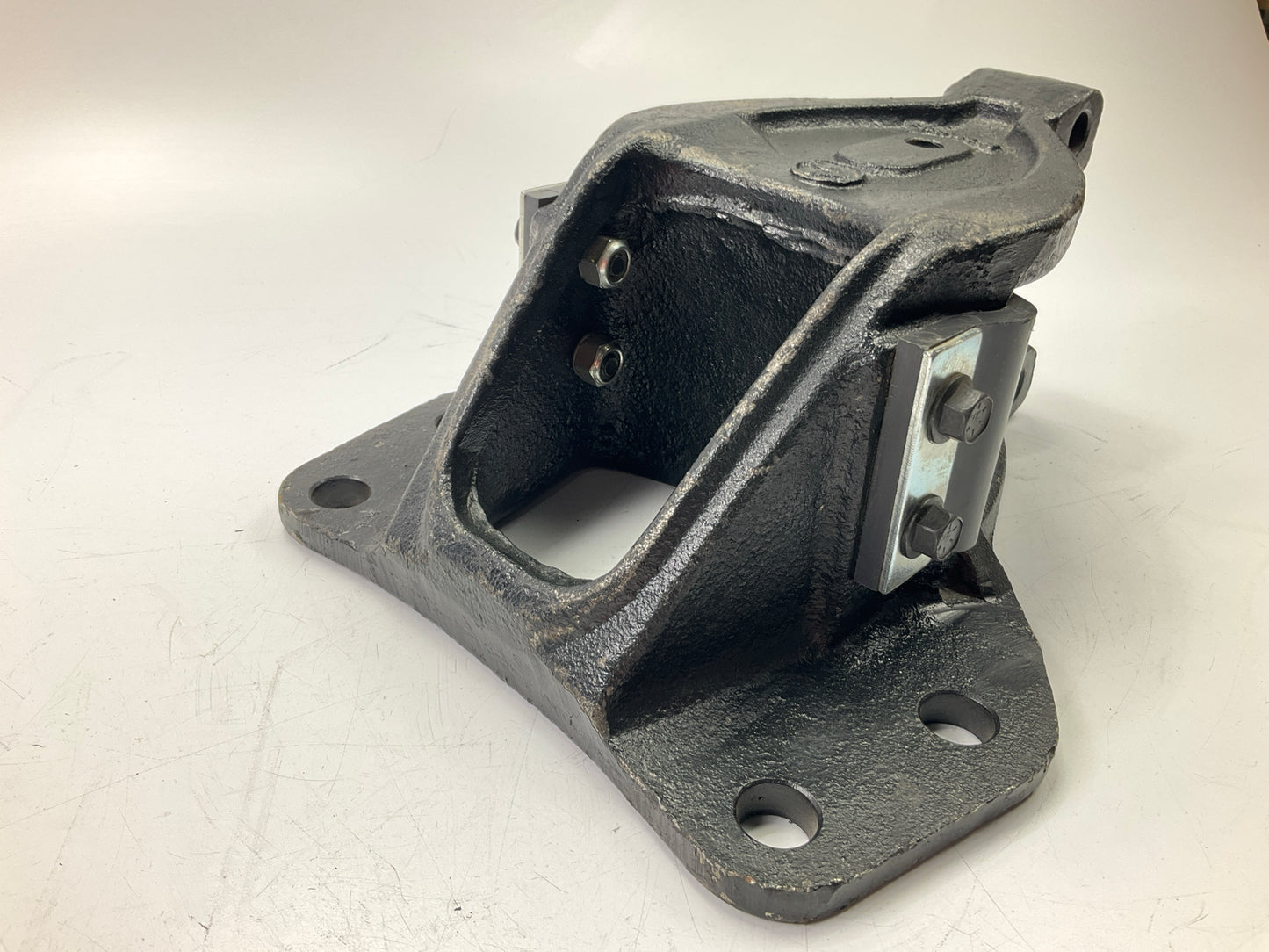 Automann M1929 Spring Hanger Replaces Hendrickson 50753001 56668001