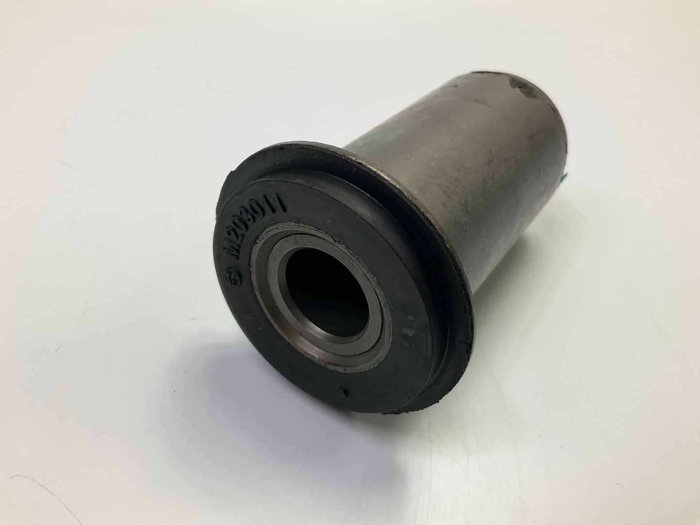 Automann M203011 Cabin Mount Bushing Replaces IHC 14004020 14004600 503359C1