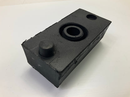 Automann M203057 Radiator Mount, Replaces Navistar 3532990C1