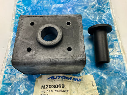 Automann M203069 Cab Mount Insulator Replaces International 449713C1, 449713C2