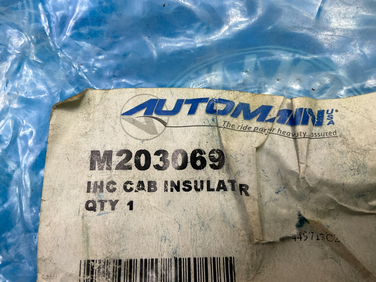 Automann M203069 Cab Mount Insulator Replaces International 449713C1, 449713C2