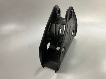 Automann M21196 Center Hanger Replaces Fruehauf UCF006672001