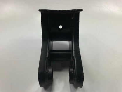 Automann M21456 Front Leaf Spring Hanger For Great Dane, Hutch Trailer 7600 9600