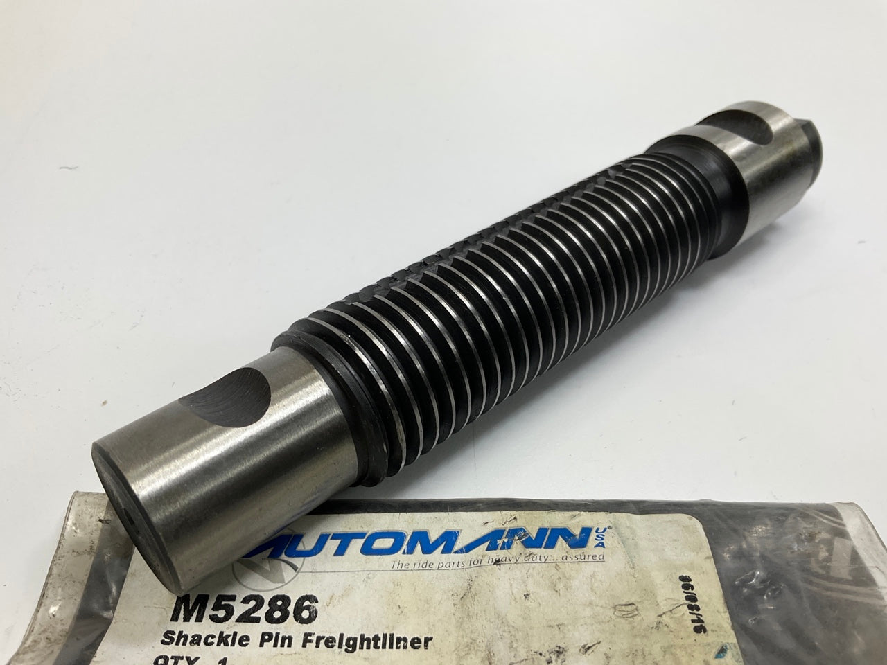 Automann M5286 Front Spring Pin For Freightliner W/ 4'' Springs - 1612302000