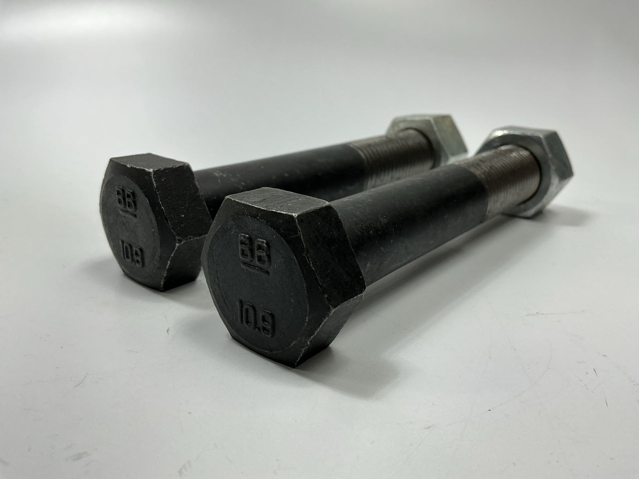(2) Automann M5418 Spring Bolt Kit , 136mm X M22-2.5 For Kodiac & Topkick Trucks