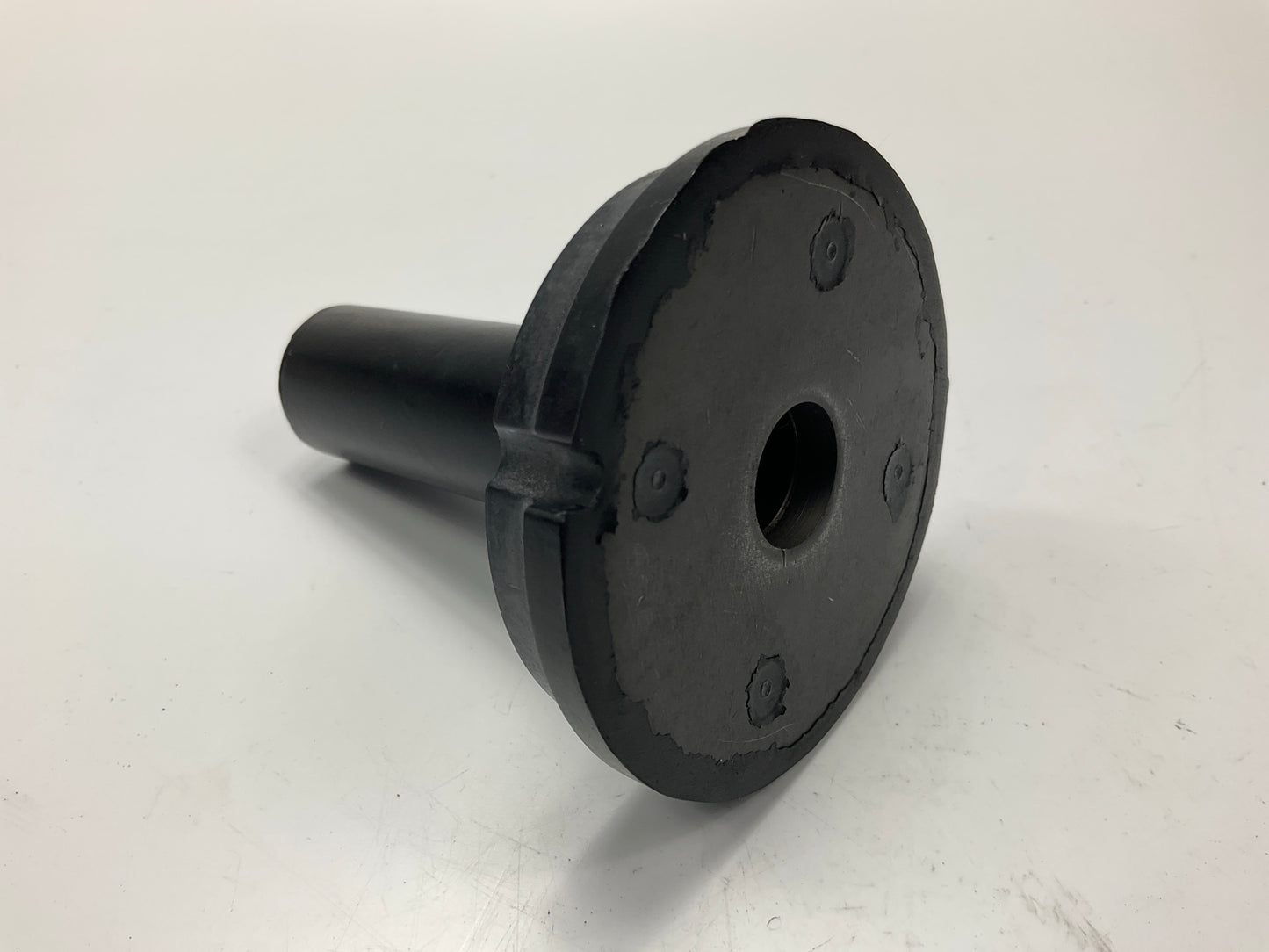 Automann M596653 Cabin Rebound Bushing Replaces Kenworth # K0664353