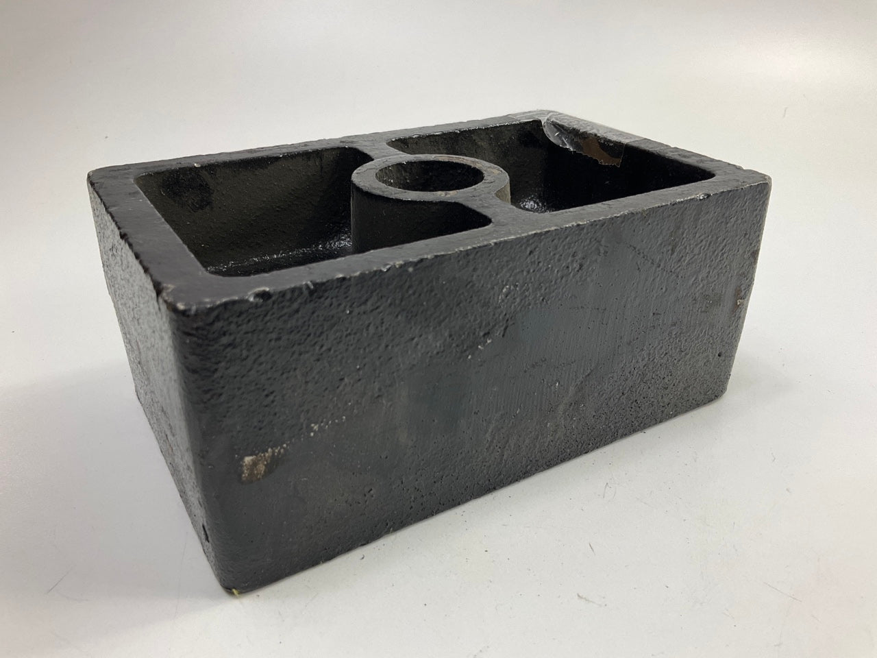 Automann ME16215 2-1/2'' Spacer Block, Replaces Mack # 13QK244AP15