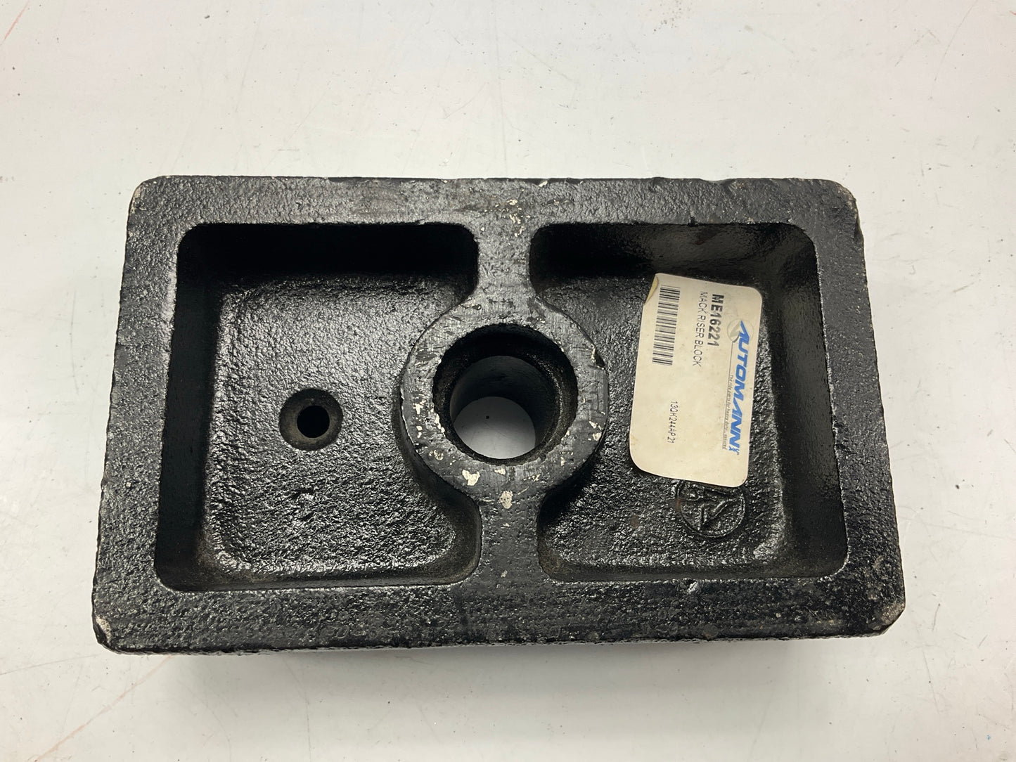 Automann ME16221 2-3/32'' Leaf Spring Spacer Block, Replaces Mack # 13QK244AP21