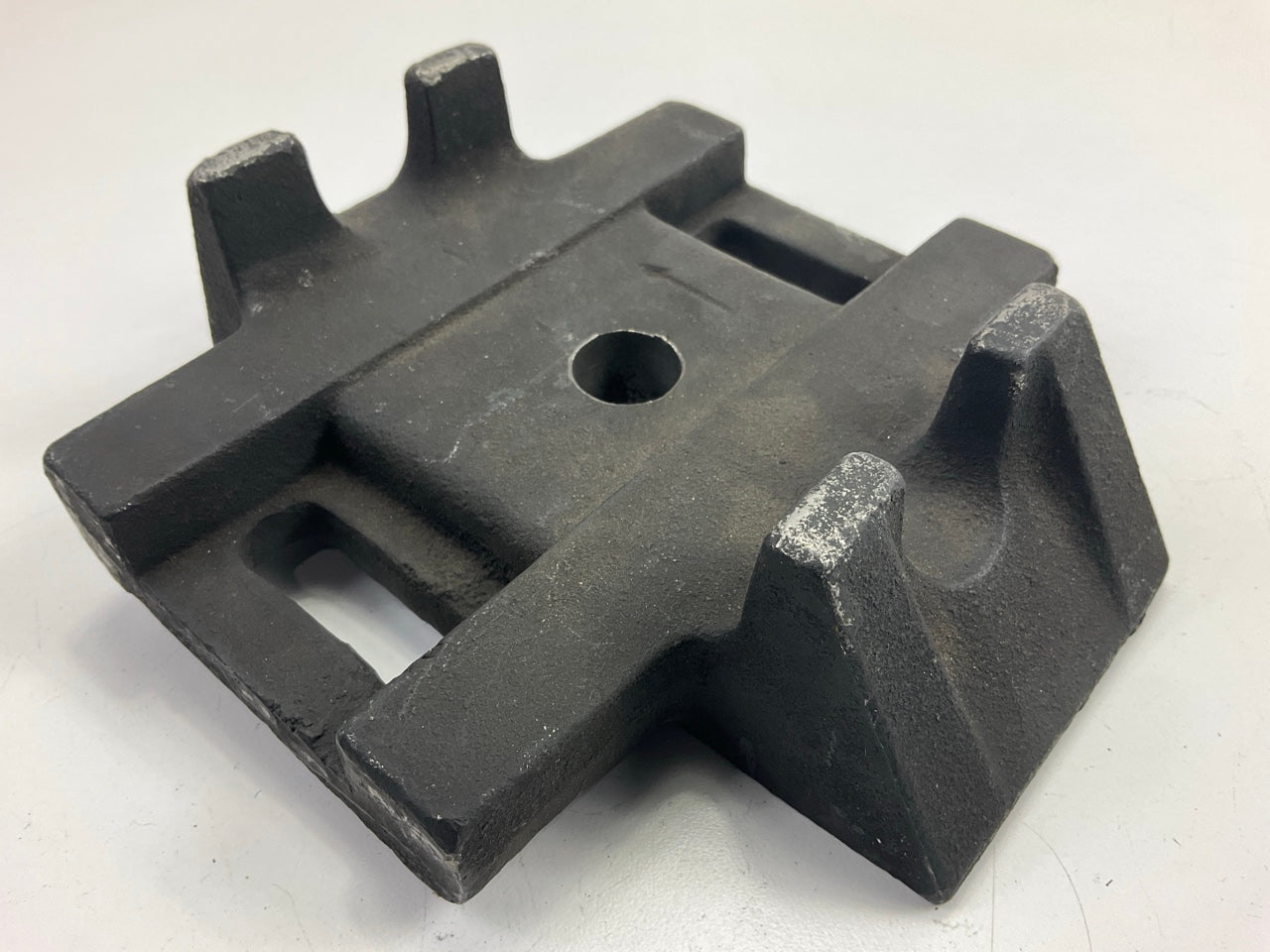 Automann MFL46125 Axle Seat, 5.5 Degree For Freightliner FAS Airliner II