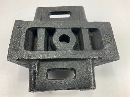 Automann MFL46167 Axle Seat, 4.5 Degree For Freightliner FAS Airliner II