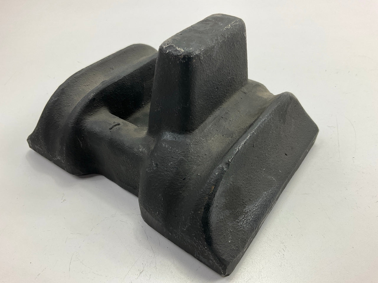 Automann MFL46870 Left Axle Top Plate For Freightliner 16-14787-000