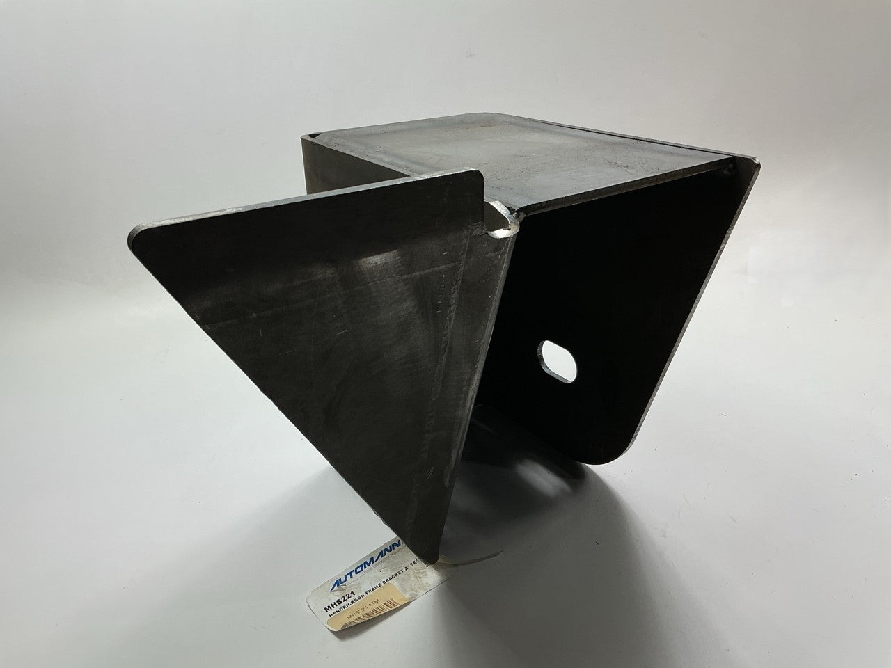 Automann MHS221 Right Frame Hanger Bracket For Hendrickson HT Series, HC, And TA