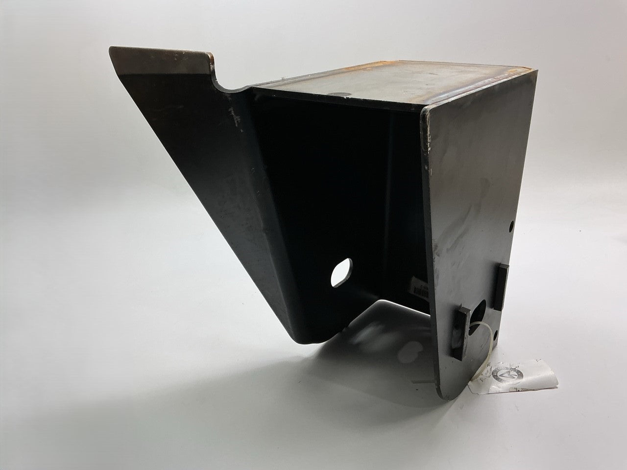 Automann MHS828 Right Quick Align Frame Bracket - Hendrickson HT-Dolly, HC, HT