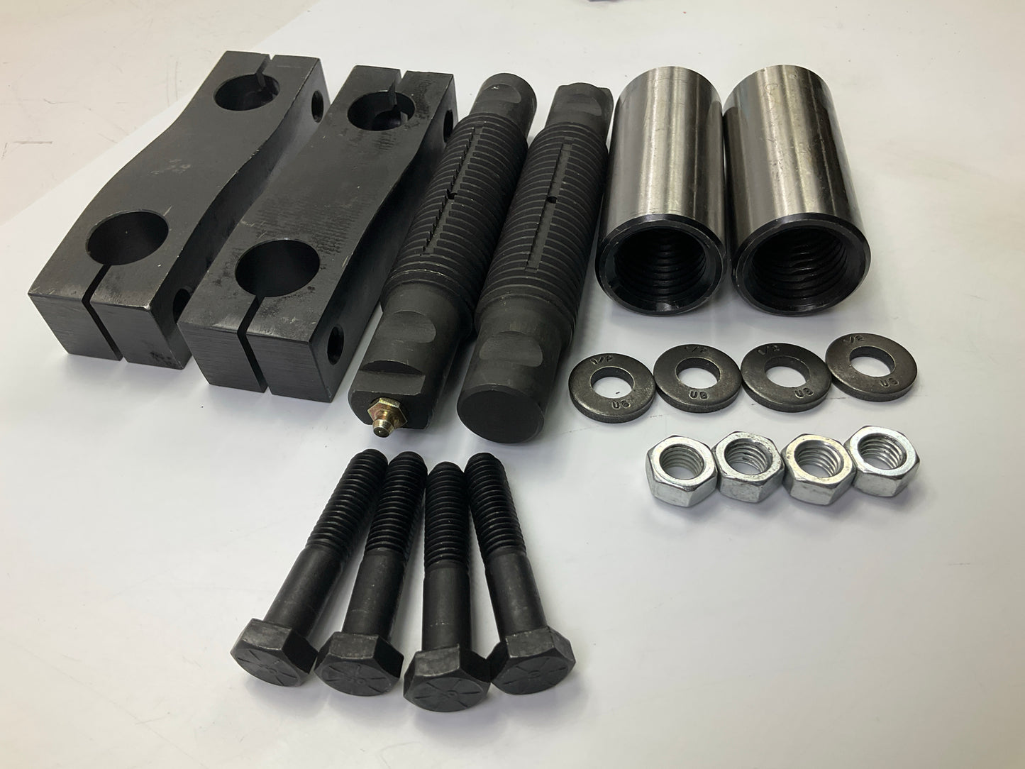 Automann MKS5901 Leaf Spring Shackle Kit Replaces Kenworth 5296