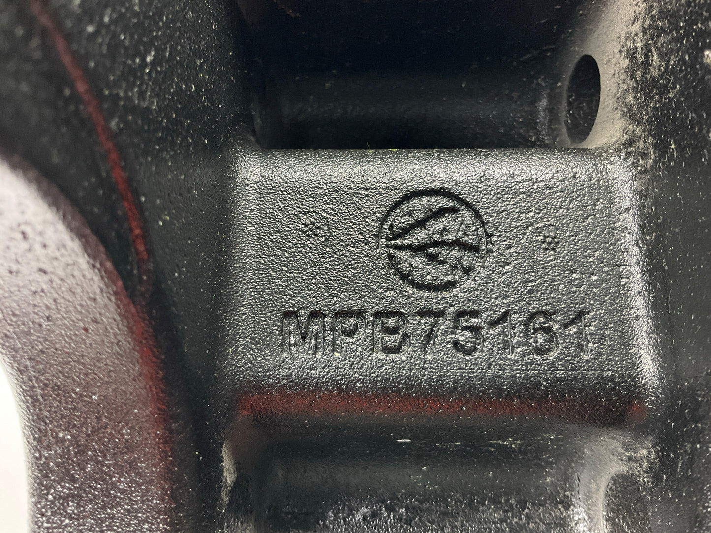 Automann MPB75161 Aluminum Left Hand Hanger For Peterbilt 379 Flex Air