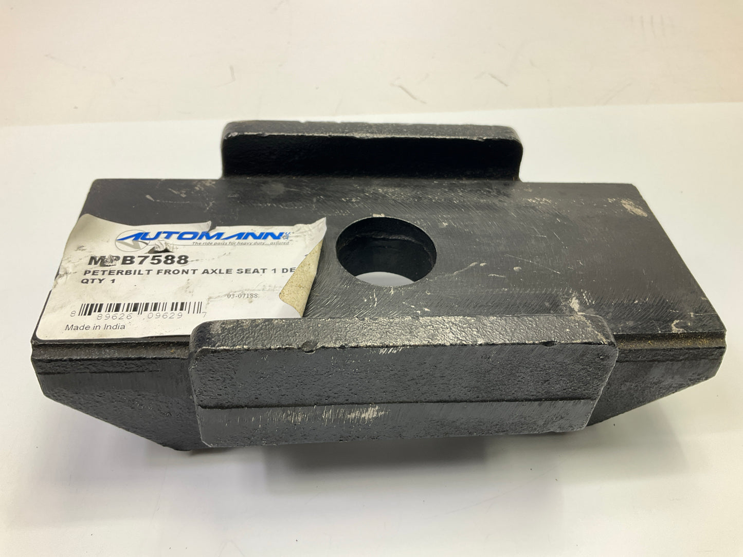 Automann MPB7588 Axle Seat Replaces Peterbilt 03-07188