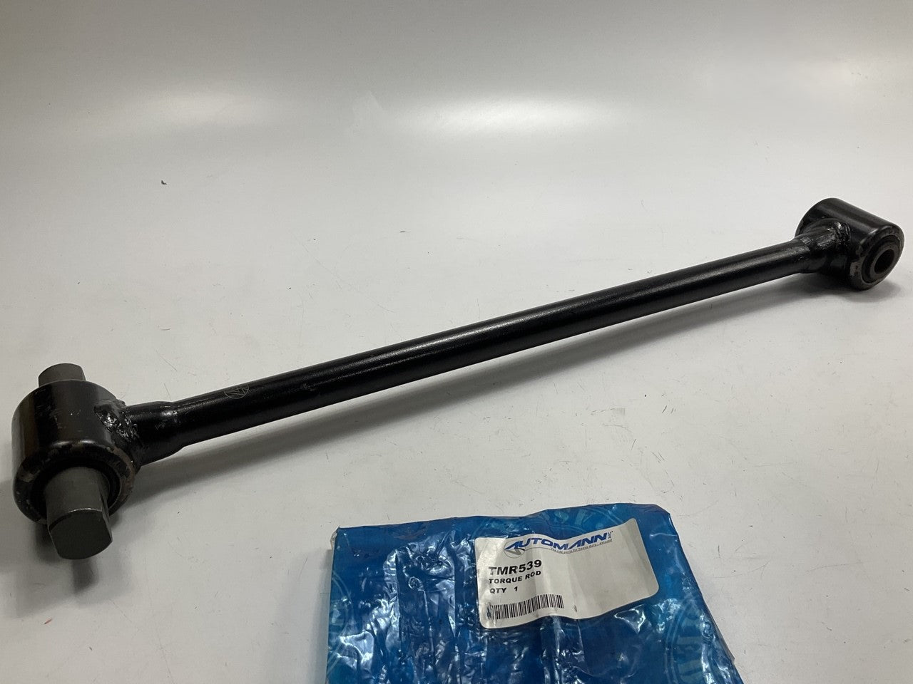 Automann TMR539 Rear Torque Rod 24.625'' Replaces Peterbilt C65-6011-002