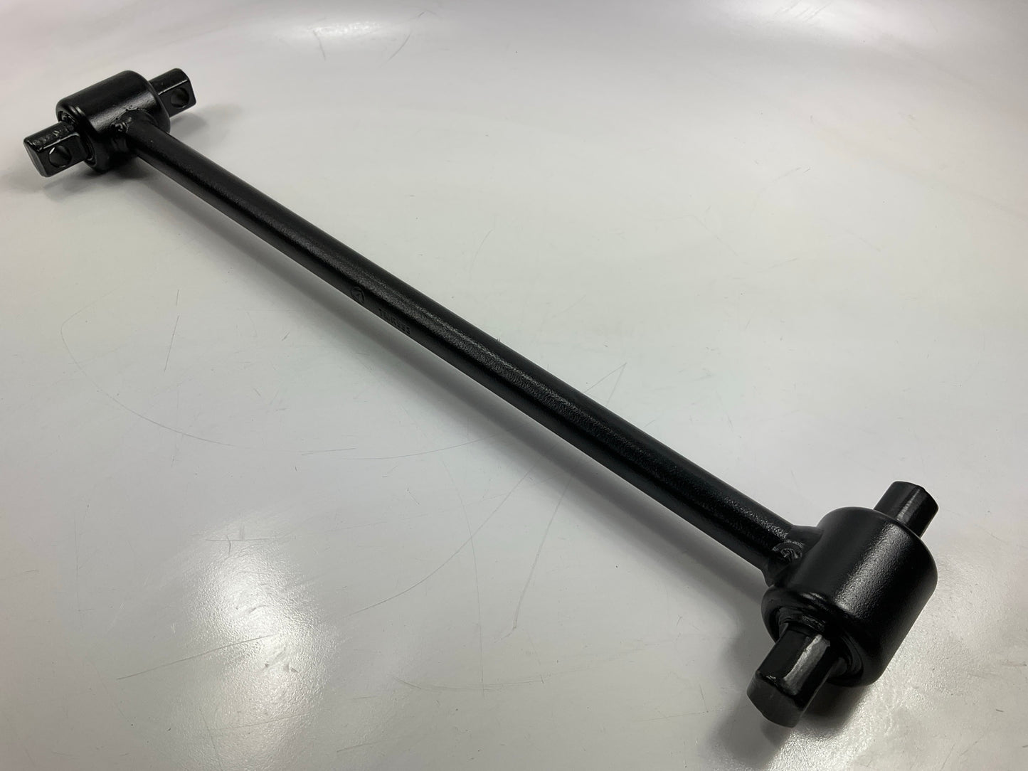 Automann TMR553 Torque Rod, 25.56'' For Kenworth Rear AG380 Airglide Suspension