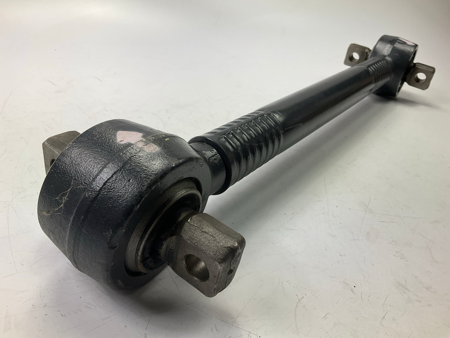 Automann TMR71 Torque Rod 22.59'' For Volvo 20443046