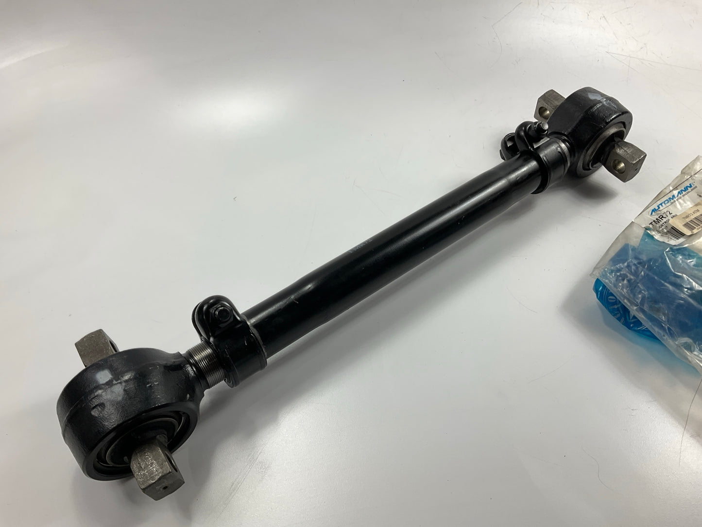 Automann TMR72 Torque Rod, Adjustable, 22'' To 25.625'' For Volvo 20509568