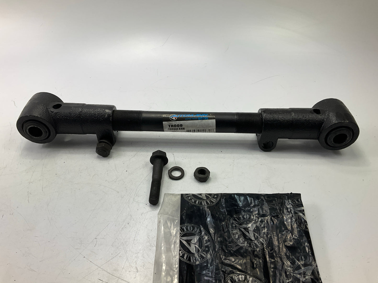 Automann TR009 18-1/4'' - 20-3/4'' Adjustable Torque Arm Spicer / Dayton / Reyco
