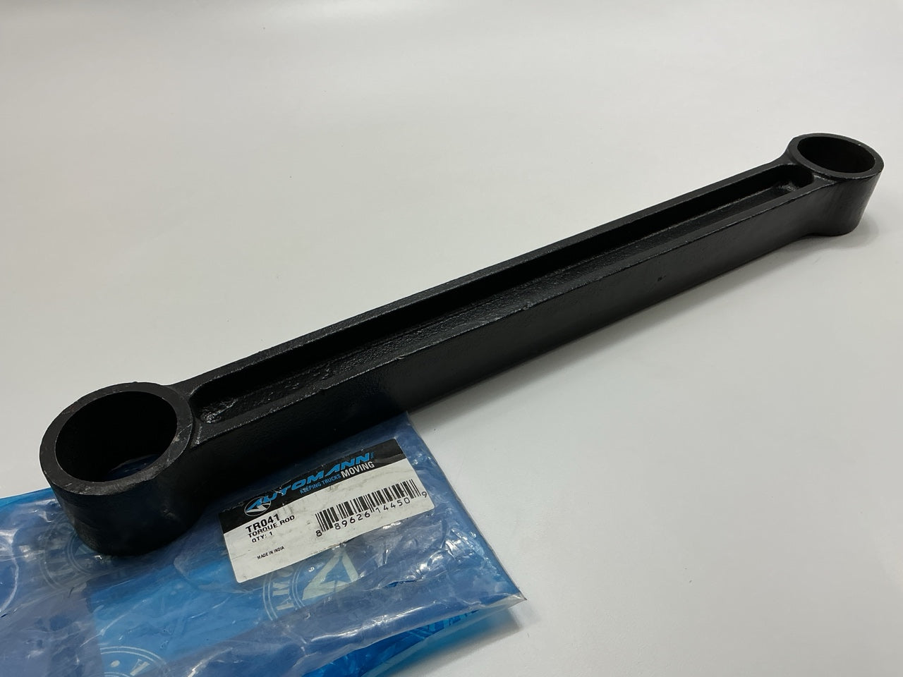 Automann TR041 Hutch & Great Dane Rigid Torque Rod C-To-C 19.250'', E-9477