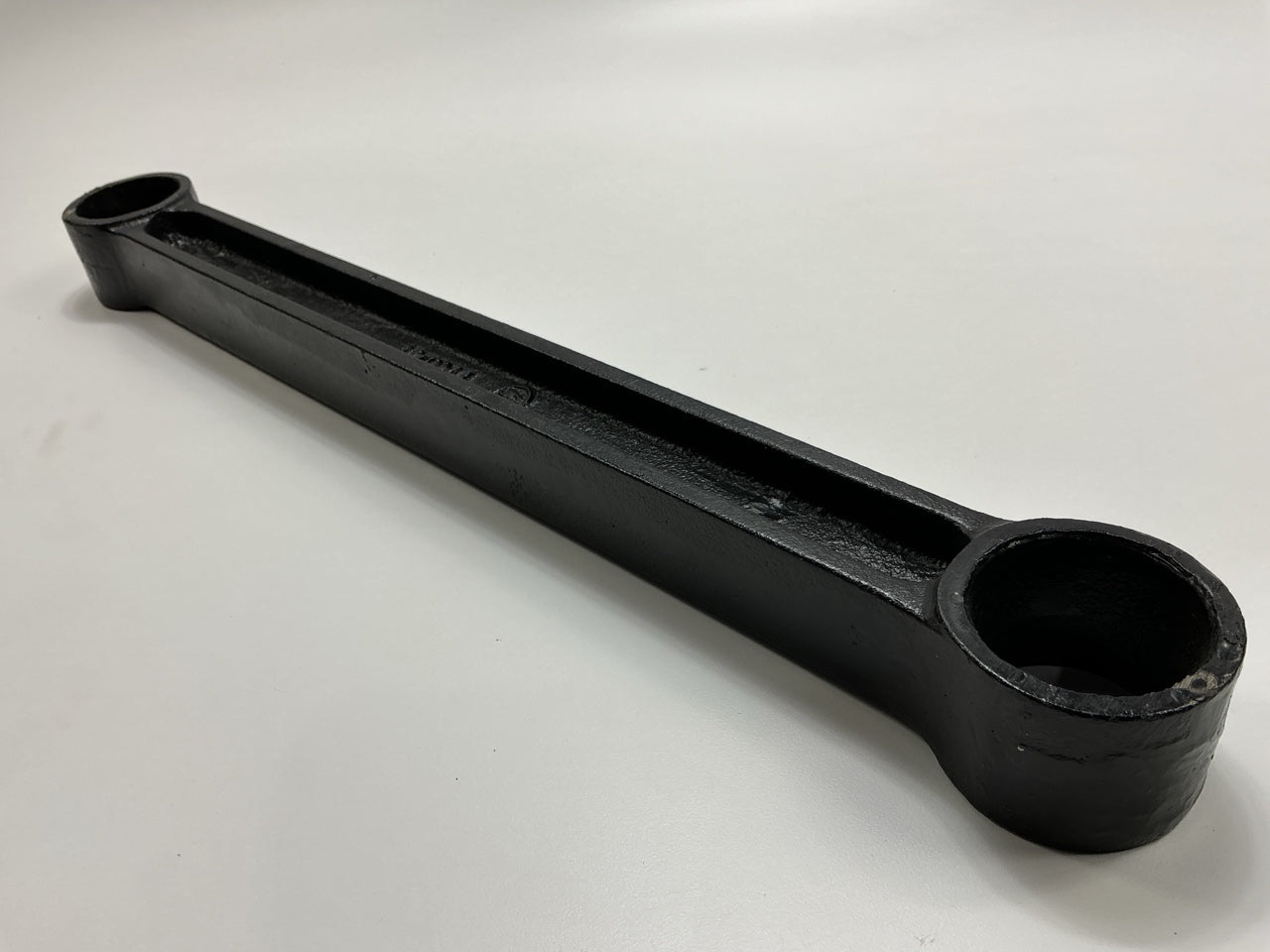 Automann TR041 Hutch & Great Dane Rigid Torque Rod C-To-C 19.250'', E-9477