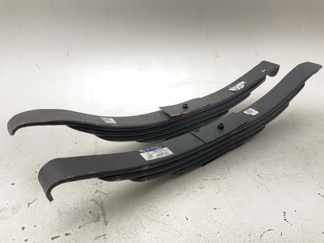 (2) Automann TRA2727HD Heavy Duty Trailer Leaf Spring, 4 Leaf 14000 Lbs Capacity