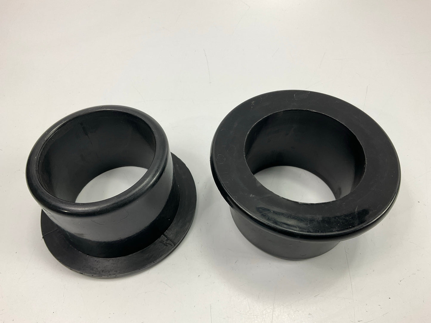 (2) Automann TRB5901 Equalizer Bushing Replaces 302099 R304745 E4745 SA1646