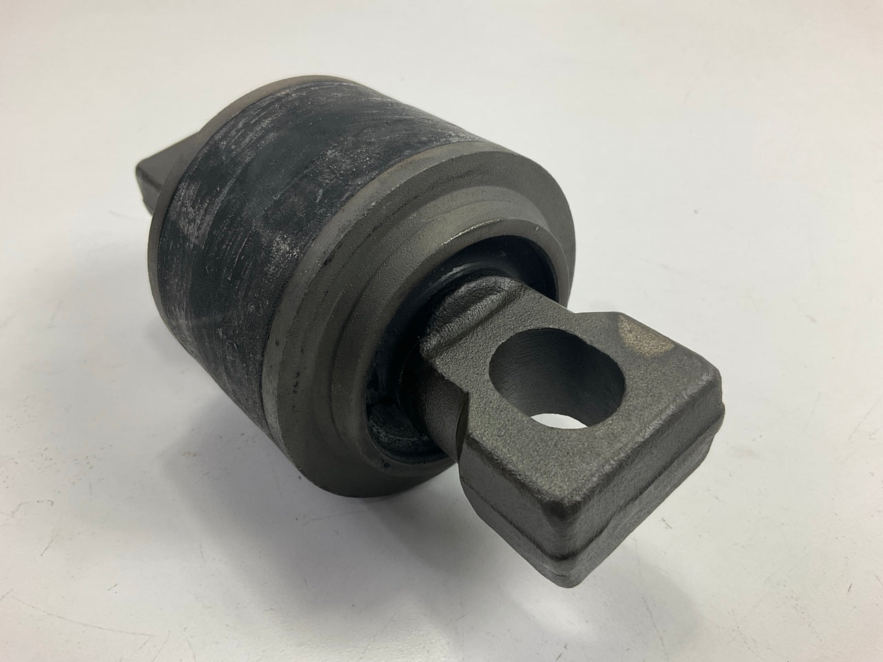 Automann TRB6191 V-Rod Bushing Replaces Freightliner # 062480041000 A237903