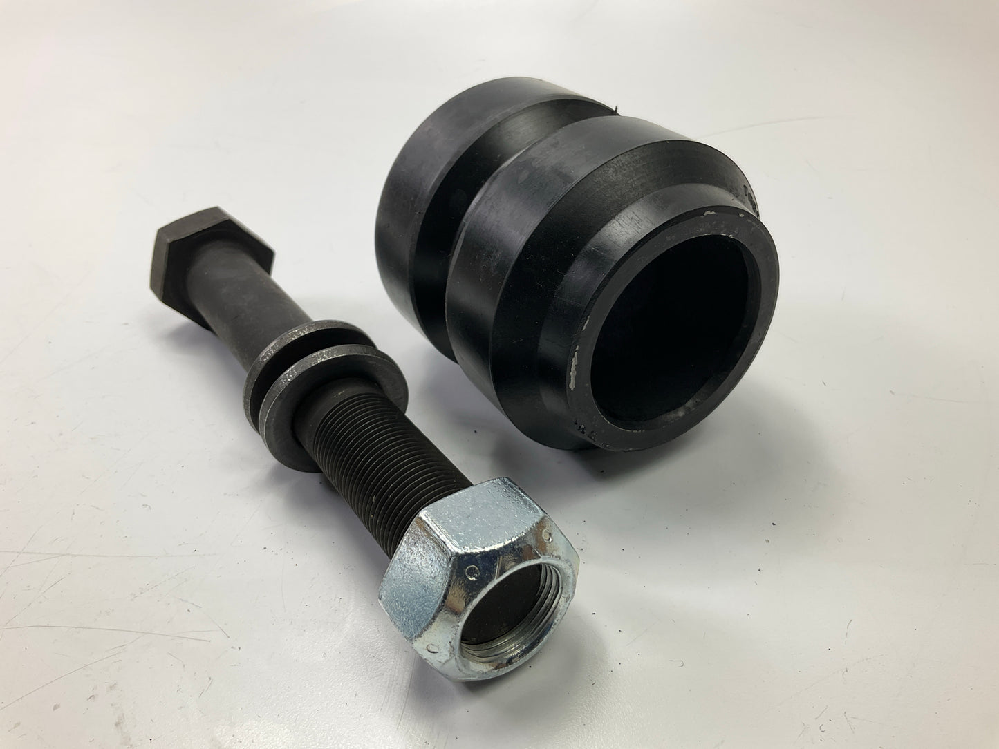 Automann TRK7004 Equalizer Bushing Kit Replaces E-9367 334-819 CQ70166 FR313