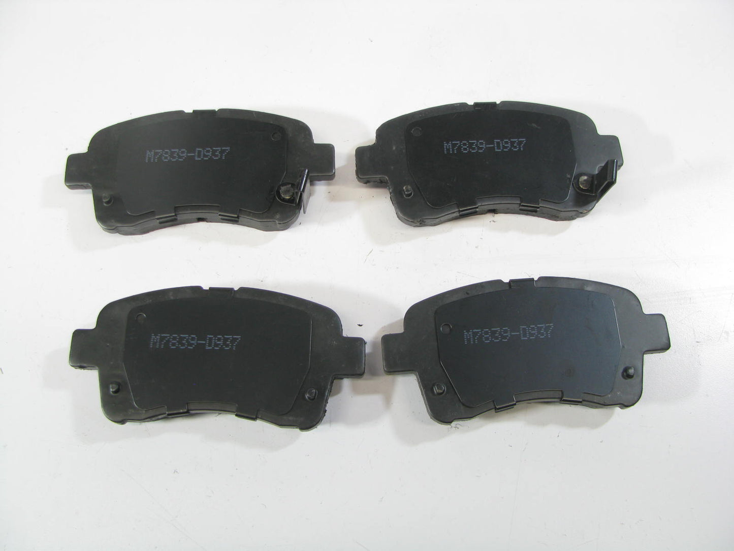 Autopart International 1402-63382 Front Disc Brake Pads 2002-2005 Suzuki Aerio