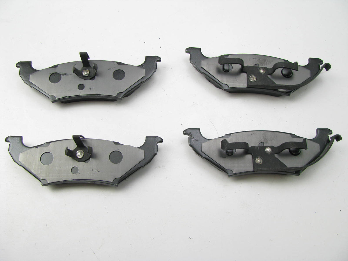 API 1403-86104 Rear Semi-Metallic Disc Brake Pads 1993-1995 Ford Crown Victoria